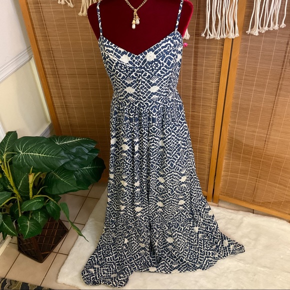 Betsey Johnson Dresses & Skirts - Betsey Johnson Maxi Dress Aztec Print Linen 8